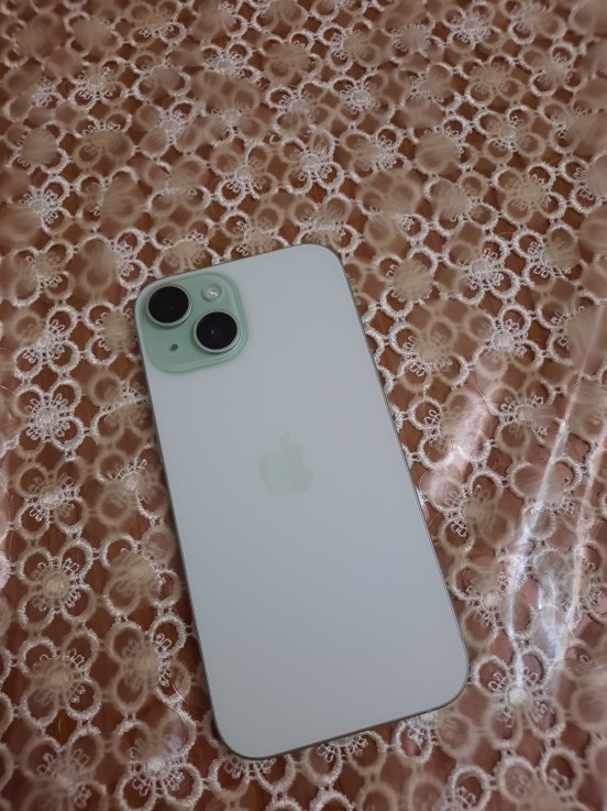 Apple iPhone 15 128 GB