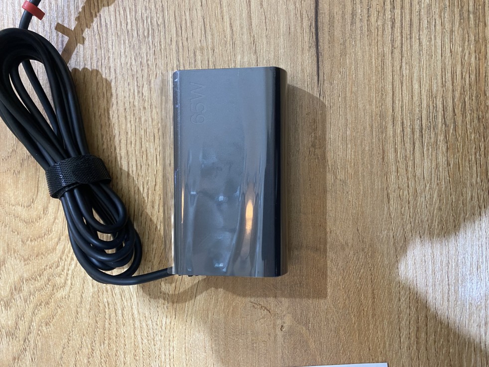 📢 Lenovo 65W USB-C (Type-C) Adapter